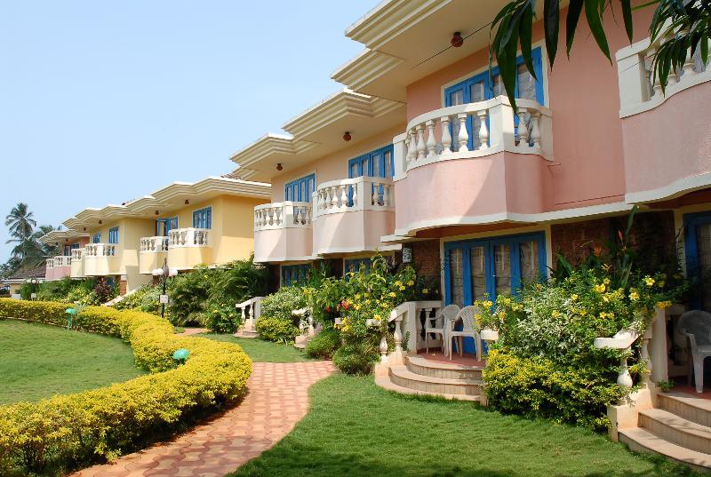 Coconut Grove Hotel
